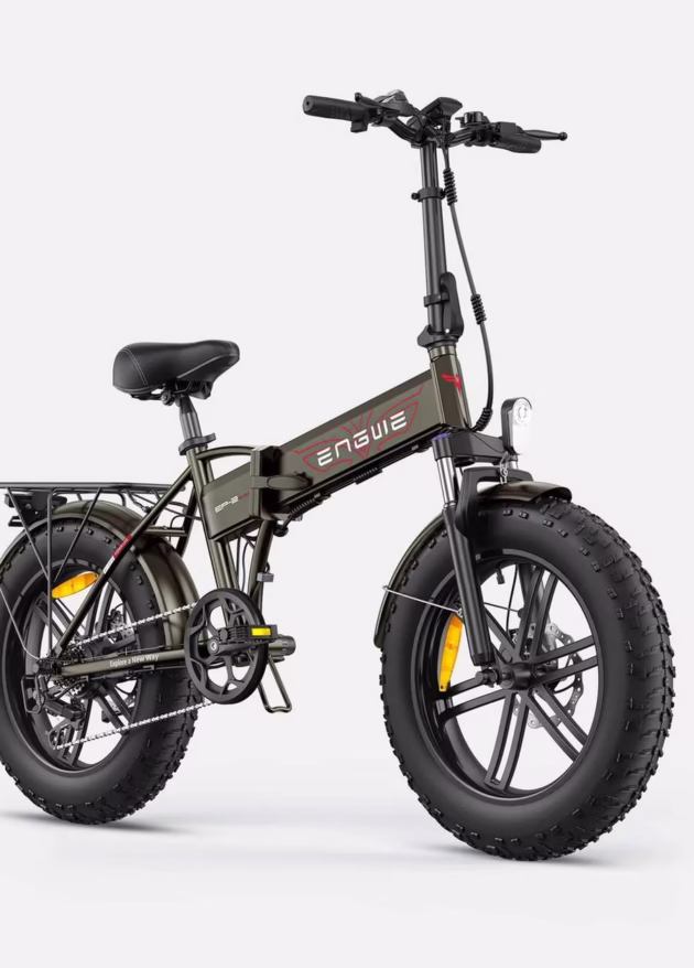 ENGWE foldable electric bike, compact design with fat tires, ideal for city and holiday riding in Jávea